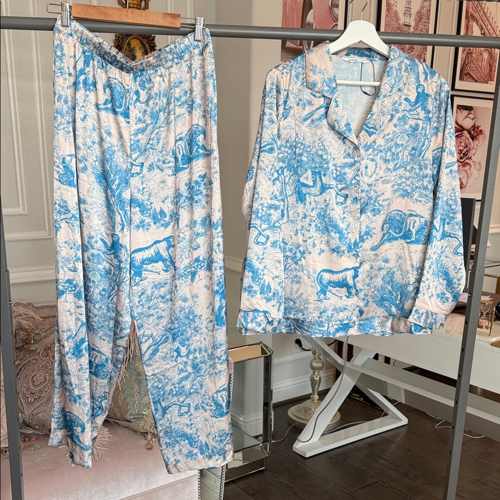 Women’s Blue & White Pajama Set – Size 10 US / 14 UK